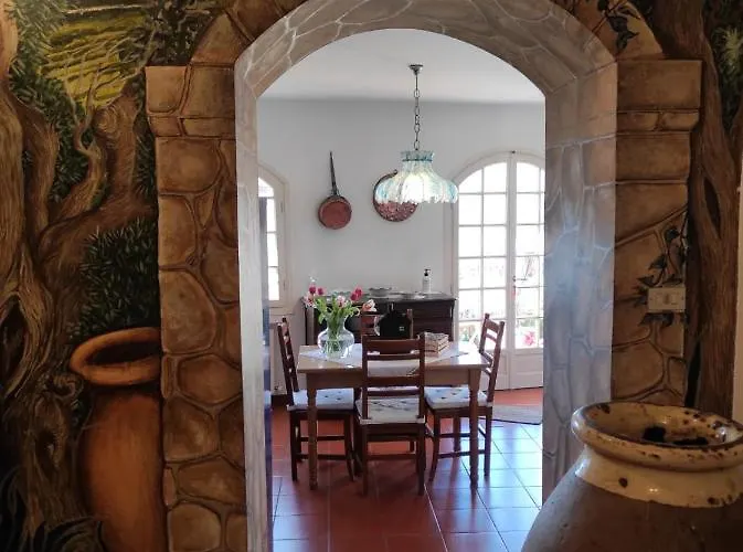 Il Piccolo Giardino بيت للعطل Perinaldo